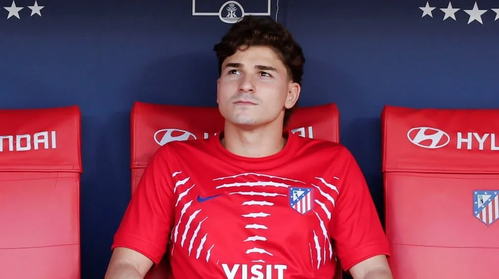 Raphinha respaldó a Julián Álvarez y cuestionó la postura de Atlético Madrid: “Ha dejado claro que quería venir a Barcelona” Raphinha respaldó a Julián Álvarez y cuestionó la postura de Atlético Madrid: “Ha dejado claro que quería venir a Barcelona”